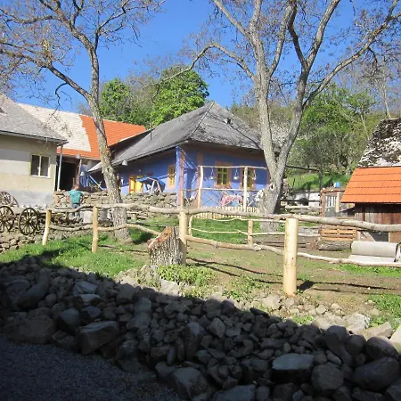 Modra Farma Pliešovce