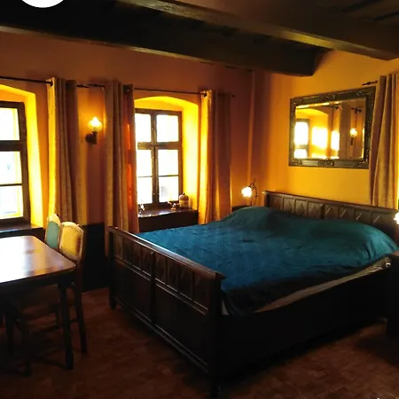 Modra Farma Кемпинг